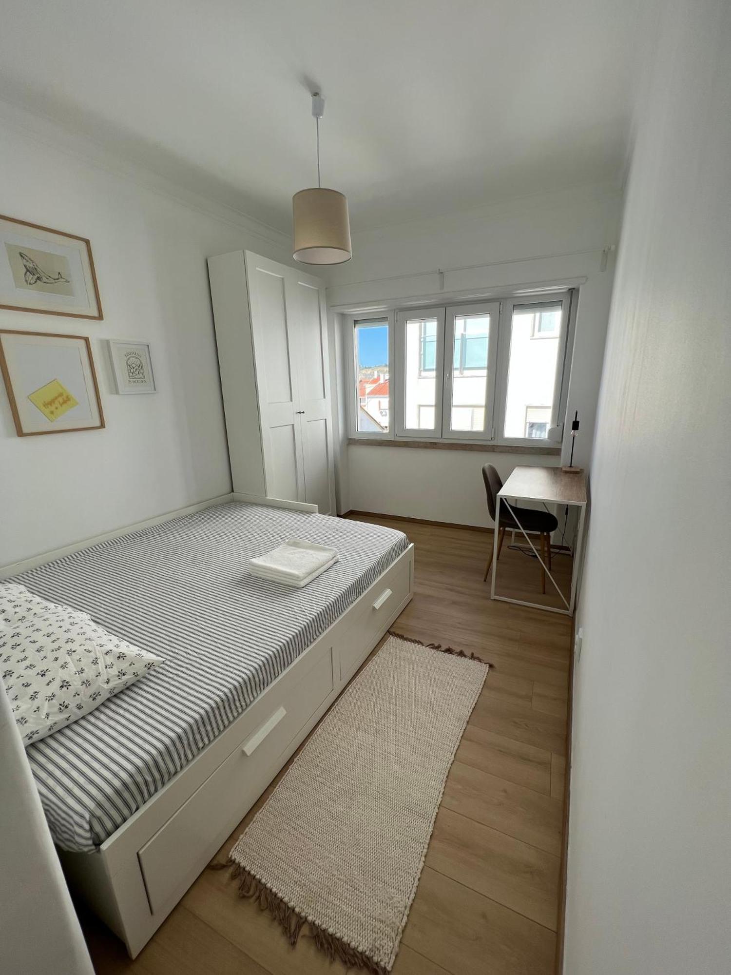 Capitao Ribeiro Surf House Apartment กอสตา ดา กาปาริกา ภายนอก รูปภาพ